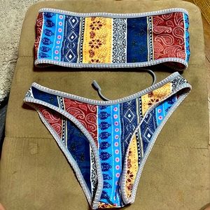 Swim suit hardly worn, great condition!